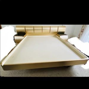 Bed with nightstands